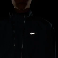 Nike Women's Dri-Fit Waterproof Swoosh Jacket -Nike Sales Store 9010904 BlackCoolGrey 2