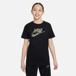 Nike Boys' Club Camo Seasonal Tee