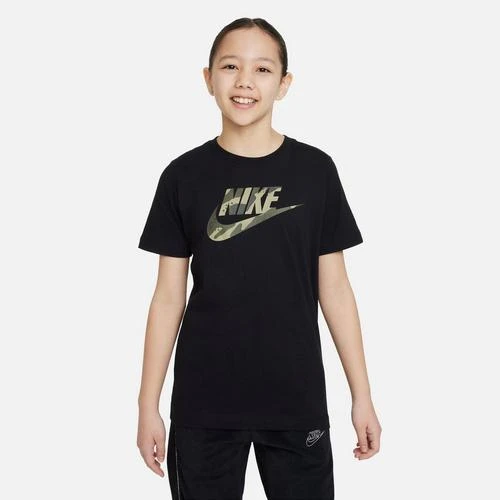 Nike Boys' Club Camo Seasonal Tee 1 Nike Boys' Club Camo Seasonal Tee