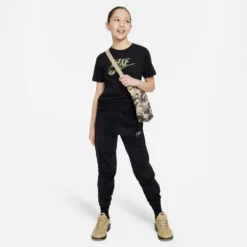 Nike Boys' Club Camo Seasonal Tee 6 Nike Boys' Club Camo Seasonal Tee -Nike Sales Store 9011123 Black 2