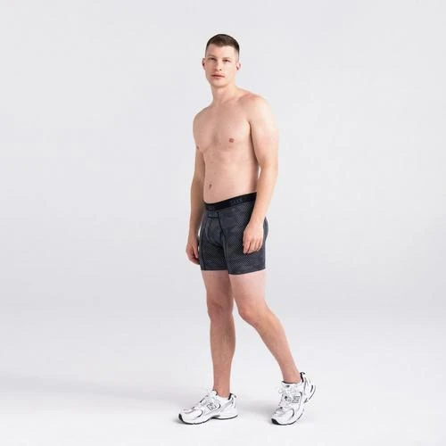 Saxx Men's Kinetic Light-Compression Mesh Boxer Brief 3 Saxx Men's Kinetic Light-Compression Mesh Boxer Brief - Image 3