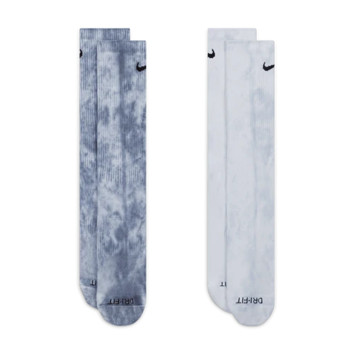 Nike Women's Everyday Plus Cushioned Tie-Dye Crew Sock (2 Pack) 2 Nike Women's Everyday Plus Cushioned Tie-Dye Crew Sock (2 Pack) - Image 2