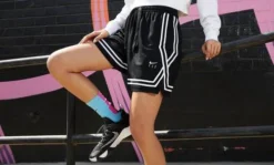 Nike Women's Fly Crossover Shorts -Nike Sales Store 9022177 BlackWhite 5