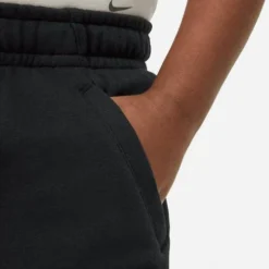 Nike Junior Boys' [8-20] Sportswear Club Fleece Short -Nike Sales Store 9026065 Black 3